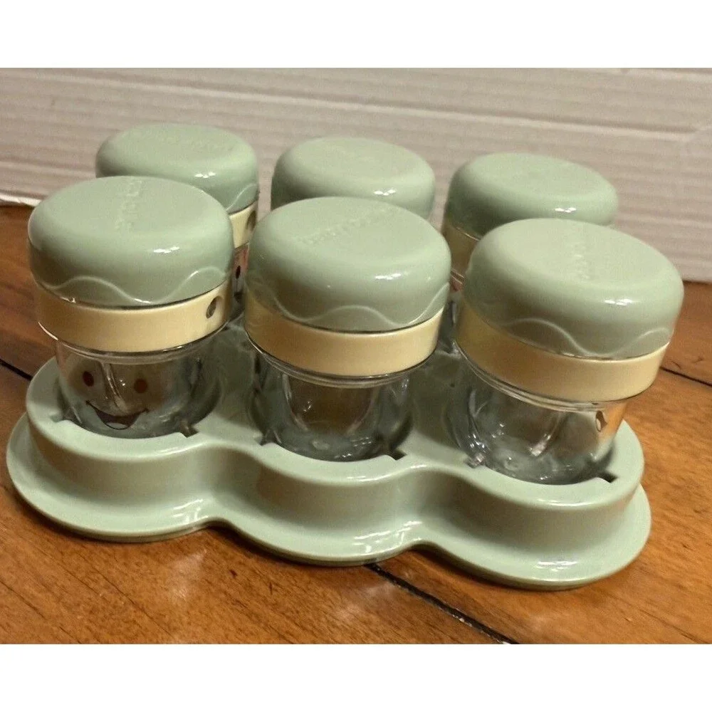 BABY BULLET 6 Storage Cups  Replacement Containers with Date Dial Lids And Tray